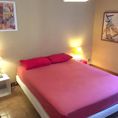 Charmante A Avec Piscine Privee 빌라 Arpaillargues-et-Aureillac