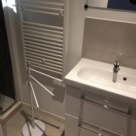 Charmante A Avec Piscine Privee * Arpaillargues-et-Aureillac