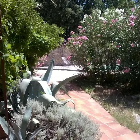 빌라 Charmante A Avec Piscine Privee Arpaillargues-et-Aureillac